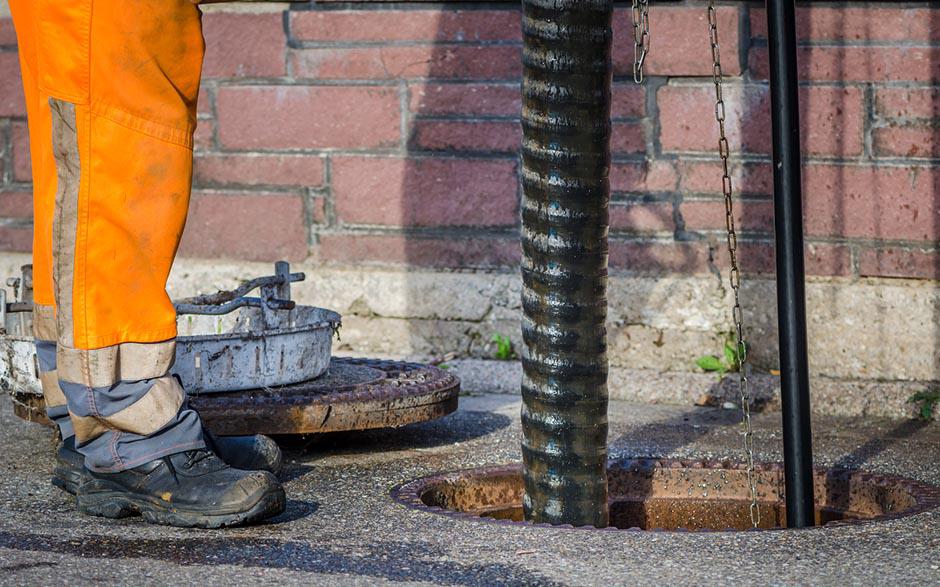 débouchage de canalisations Les Essarts-le-Roi